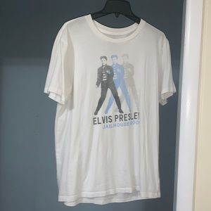 Elvis shirt size medium